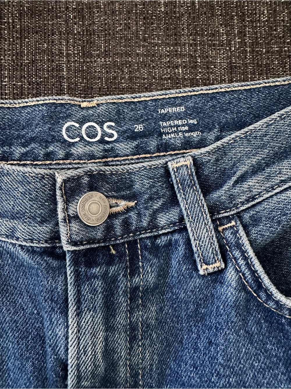 COS Tapered Leg High Rise Ankle Jeans Blue Denim Size 26 - Picture 2 of 13
